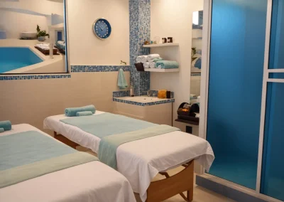 Greek Classical Luxury Spa Cabin in Tijuana - Masaje Milagroso Day Spa